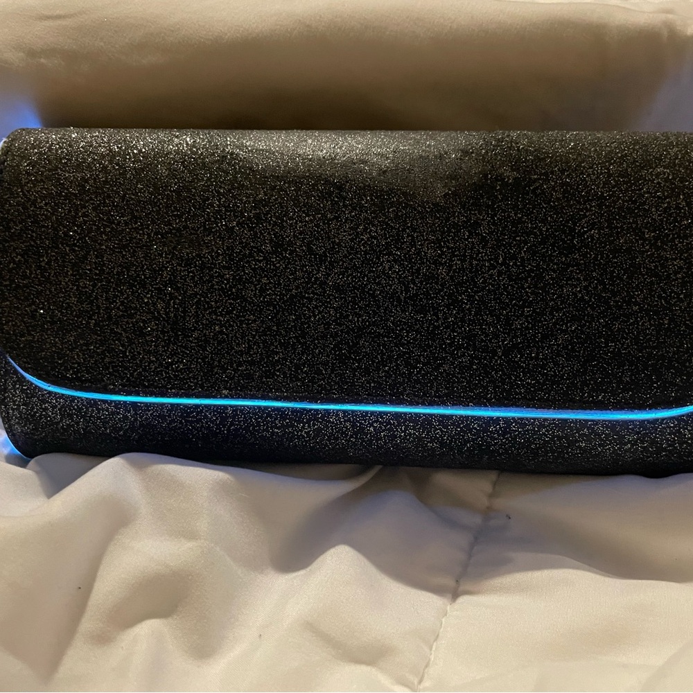 Taxi LIGHT Up purse or glitter light up purse from New York fashion week! - Picture 7 of 11